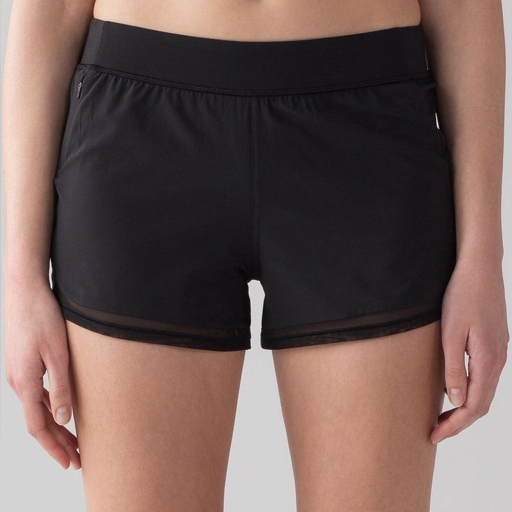 Lululemon Two With One Reversible Shorts Size 6